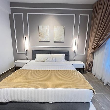 Rizz Residence Troika Kb Kota Bharu Exterior foto