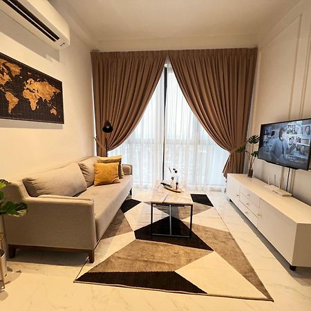 Rizz Residence Troika Kb Kota Bharu Exterior foto